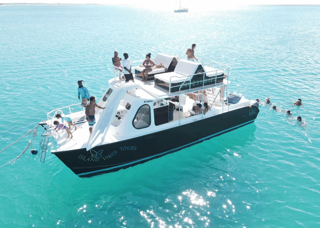 Group Half Day Snorkeling Excursion in Grace Bay